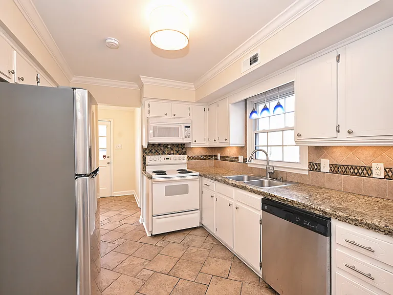 707 Riverwood Rd — Photo 12