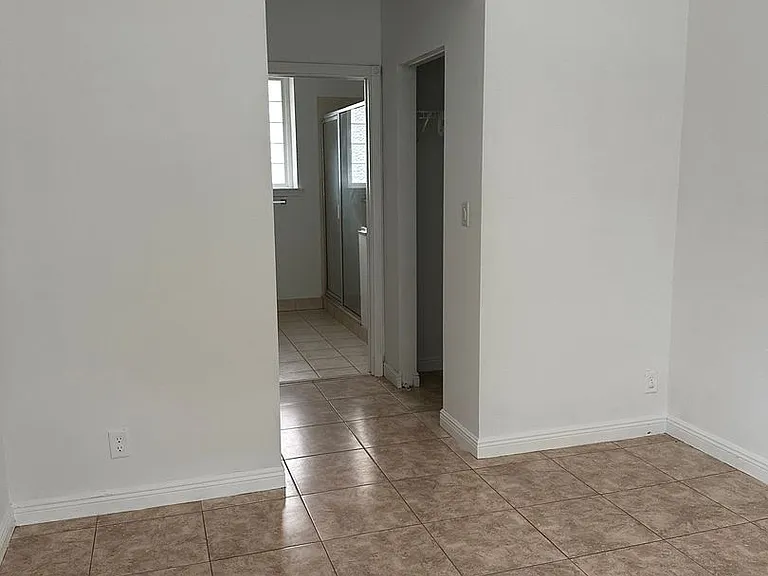 3686 Davis Rd — Photo 6