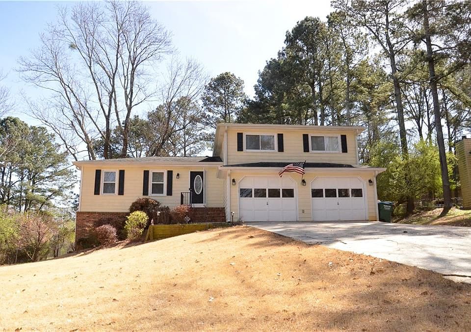 1st image of 5883 Four Winds Dr