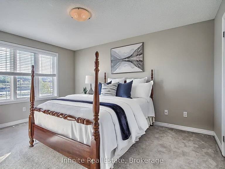 380 Lake St #11 — Photo 32