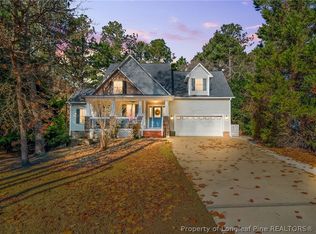 124 Riviera Ln, Sanford, NC 27332