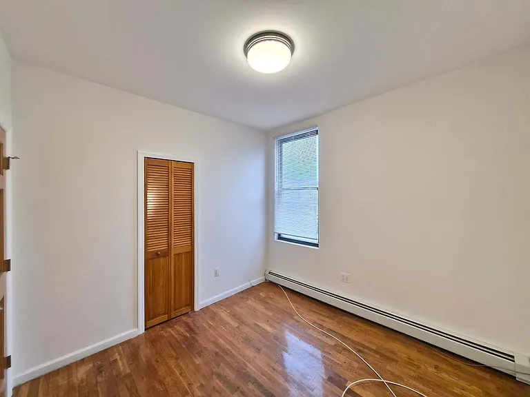 2787 W 16th St #2R — Photo 9