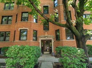 846 Wesley Ave APT 1, Oak Park, IL