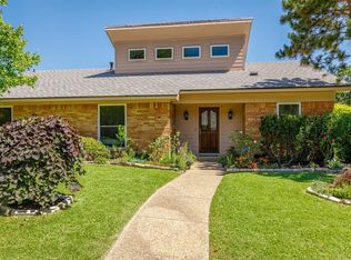 1004 Nottingham Dr, Carrollton, TX 75007