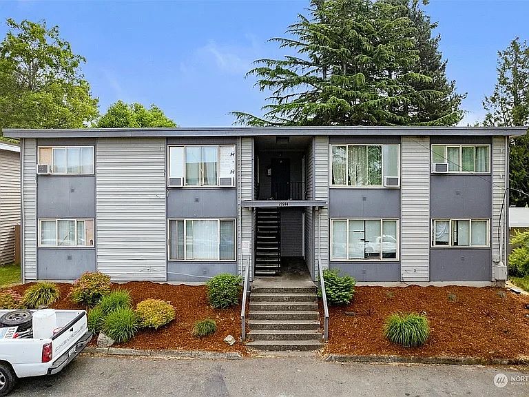1st image of 21914 29th Ave S #1