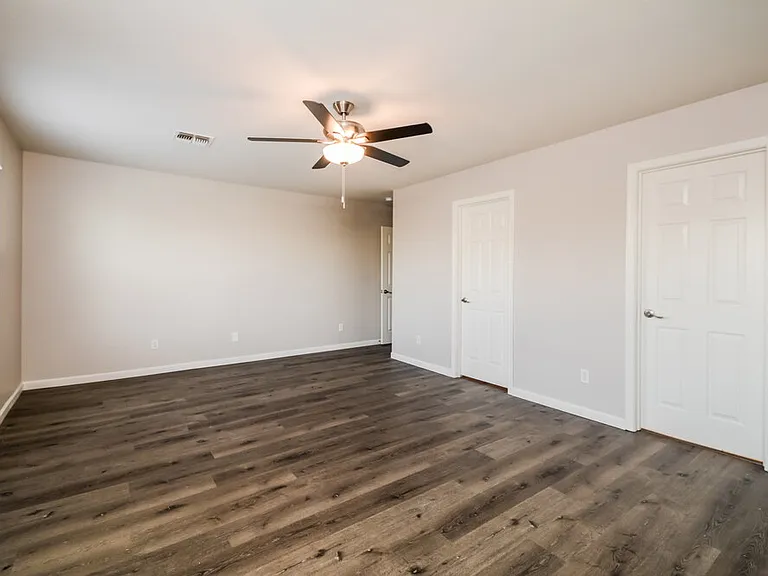 3202 S Justin Dr — Photo 9