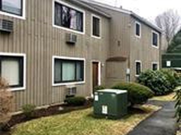 40 Leslie Rd UNIT B