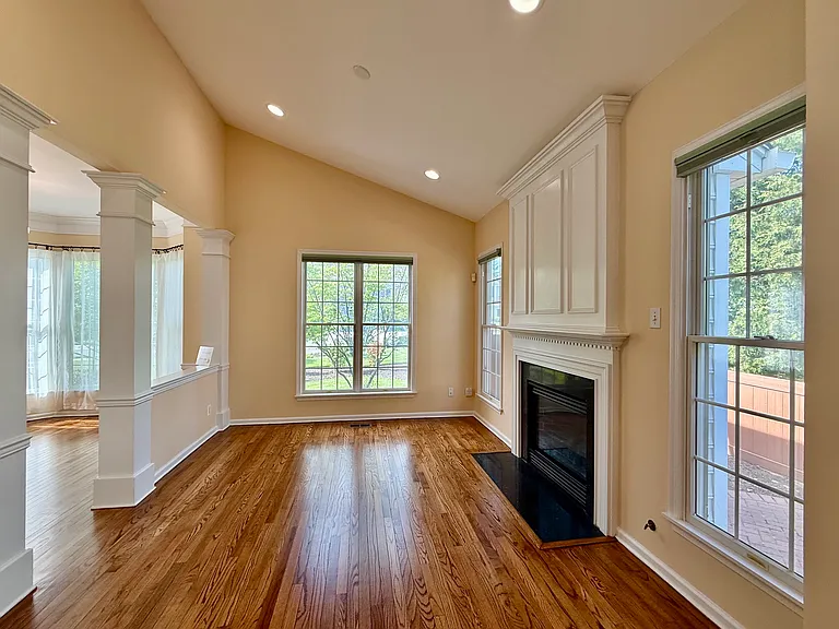 8 Trewbridge Ct — Photo 5
