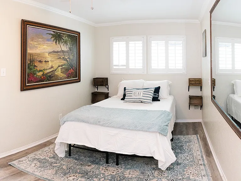 725 San Luis Rey Pl #725 — Photo 4