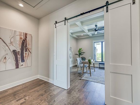 5th image of 3308 Bay West Blvd