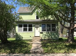 220 7th St NE, Mason City, IA 50401