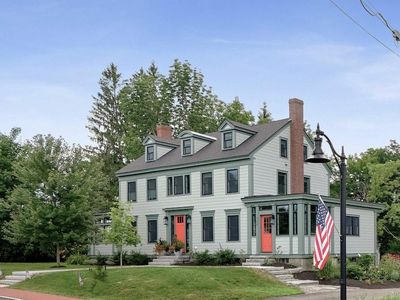 102 Main Street, Belgrade, ME, 04917