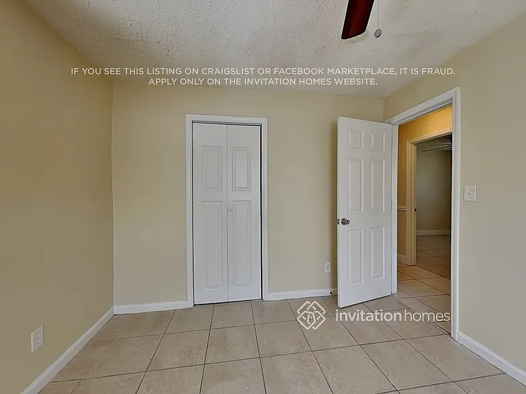 4888 Prince Dr — Photo 12