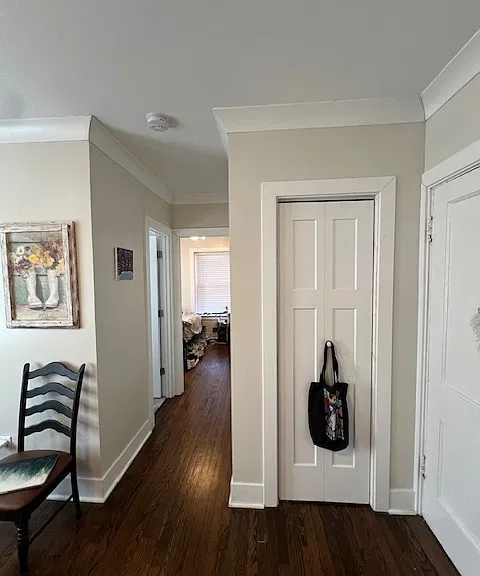 2535 N Seminary Ave — Photo 6