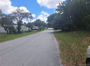 2 Ipomoea Ct, Homosassa, FL 34446