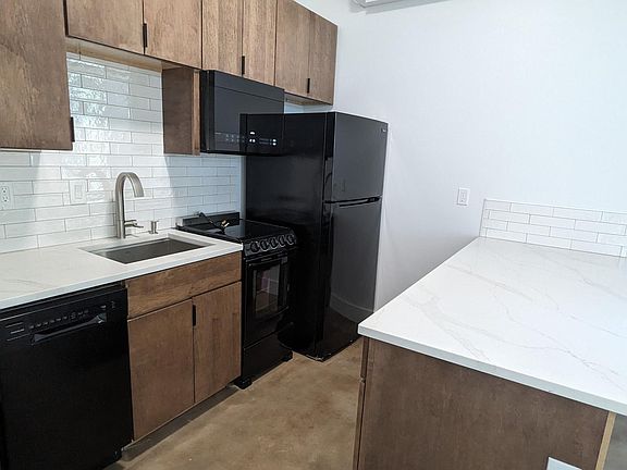 5th image of 1330 W 13th St #B