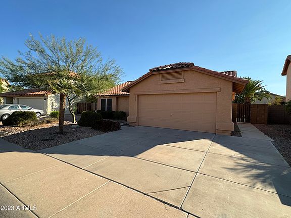 3rd image of 5823 W MERCURY Way