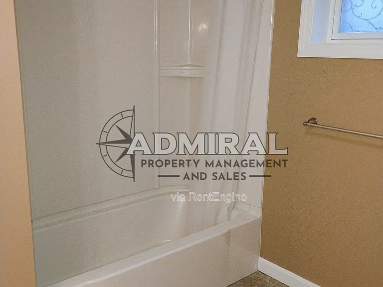 39 Kingsbury Dr #A — Photo 9
