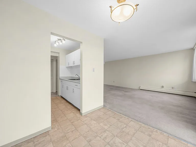 700 Hamilton St — Photo 8