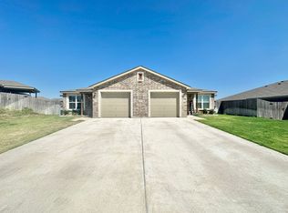 906 Childress Dr, Temple, TX 76501