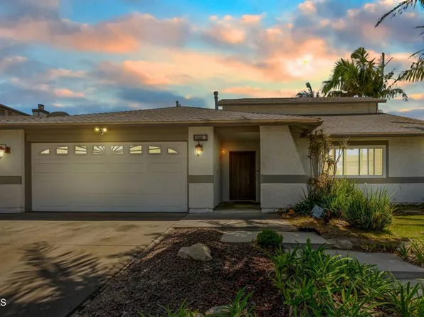 2520 Oarfish Ln, Oxnard, CA 93035