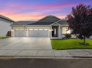 6117 Rockrose Ln, Pasco, WA 99301