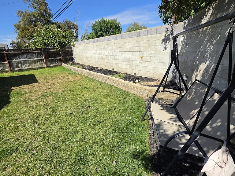 1387 Nicole Ave — Photo 27