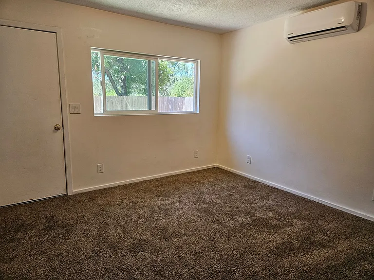 9707 Main St — Photo 3