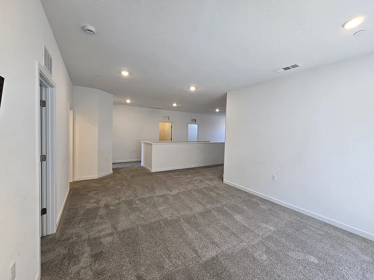 7037 E Cornell Ave — Photo 43