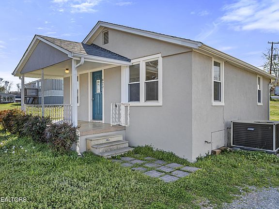 5th image of 822 Vale St