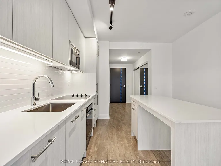 286 Main St #2405 — Photo 11