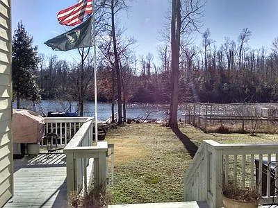 5852 Ladysmeade Ln — Photo 8