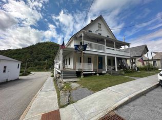 6982 Main St, Readsboro, VT 05350