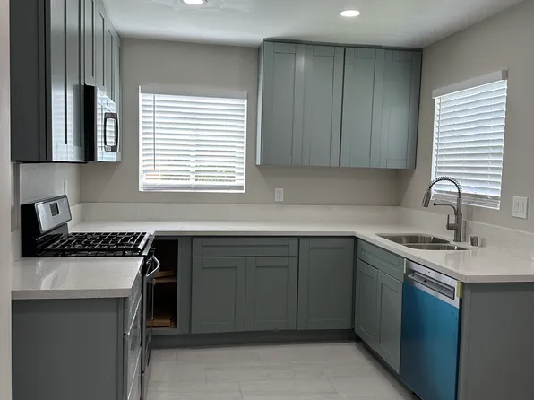 2273 W Dunlop St, San Diego, CA 92111