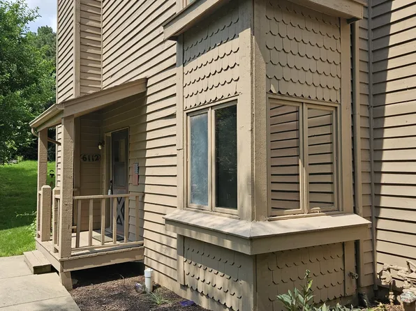 6112 Garrett Ln #6112, Rockford, IL 61107