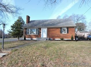 201 Randolph Ave, Waynesboro, VA 22980