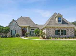 32 Robyn Pl, Mandeville, LA 70471