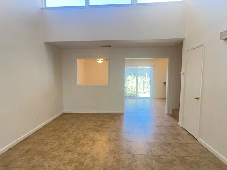 2220 Jason Way — Photo 6