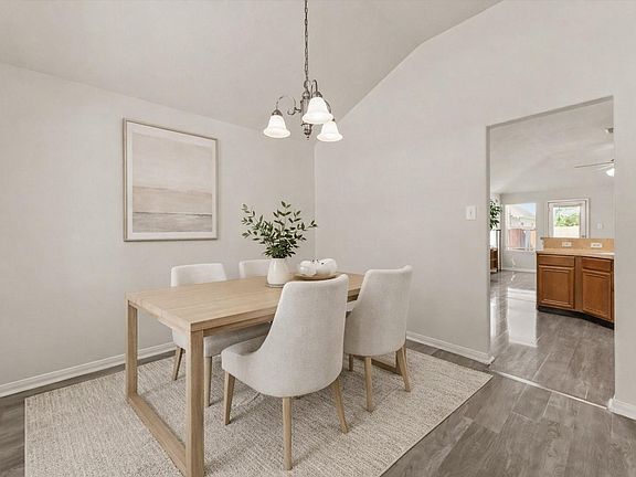 5th image of 3110 Myrtle Ranch Dr