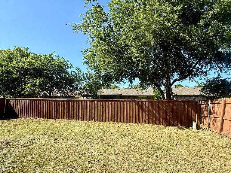 545 Oldbridge Dr — Photo 16