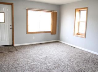 2006 E Clark St, West Frankfort, IL 62896