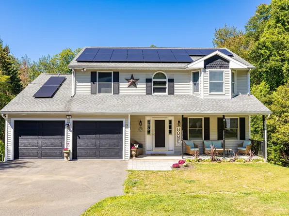 73 Chesterfield Avenue, Wolcott, CT 06716