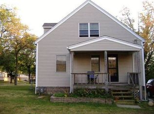 1086 Emmitt Rd, Akron, OH 44306