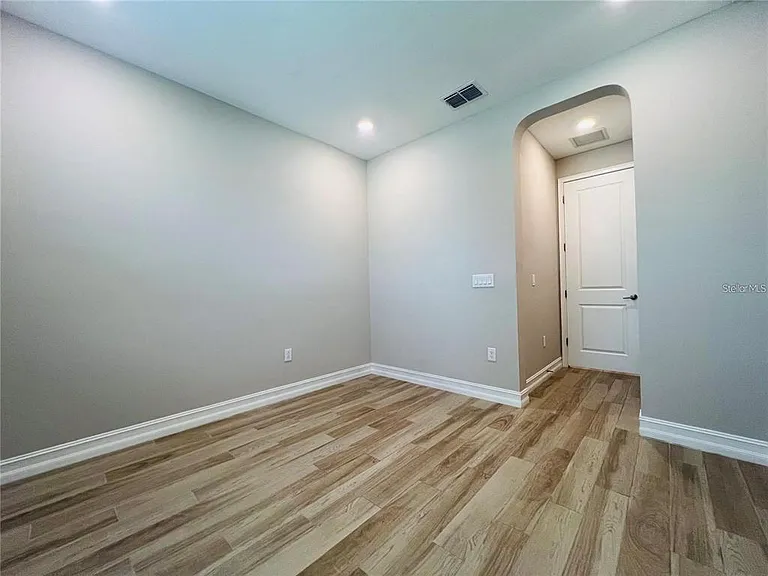 4567 Tivoli Dr — Photo 45