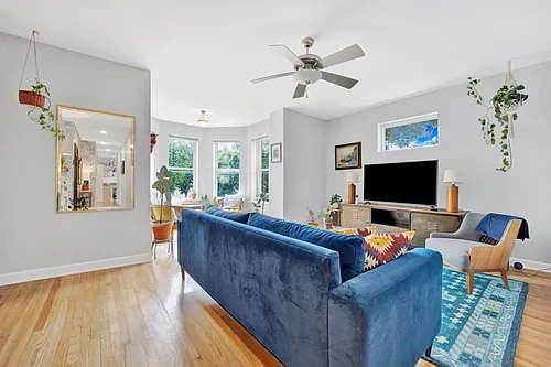 4200 N Sawyer Ave #2 Photo 1