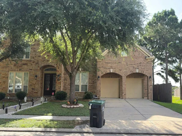 2703 Raven Ridge Dr, Pearland, TX 77584