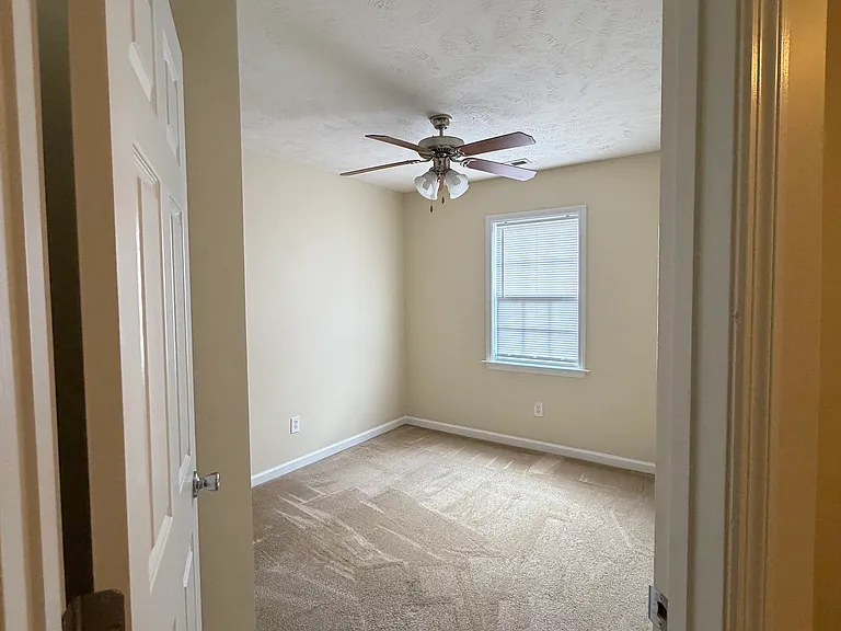 4426 Round Stone Ct — Photo 7