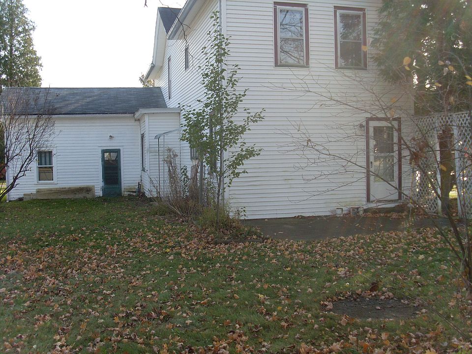 2nd image of 602 E Walnut St