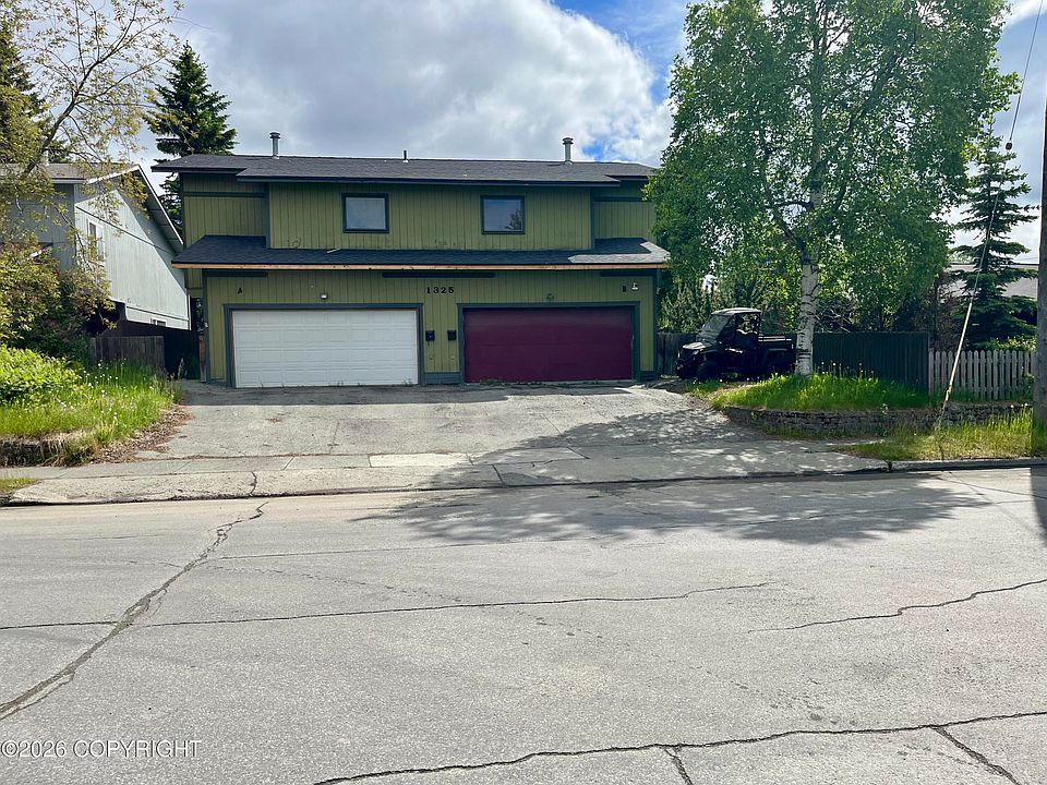 1st image of 1325 Airport Heights Dr