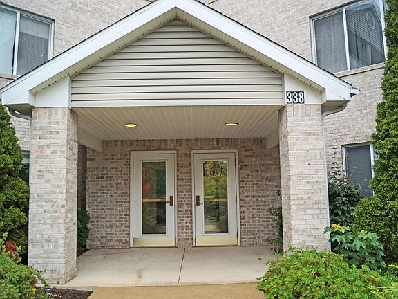 4th image of 338 W Saginaw St Unit 9